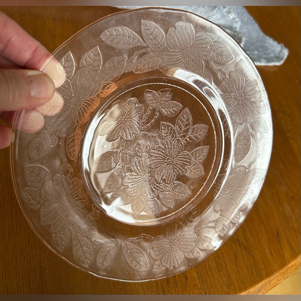 MACBETH-EVANS GLASS COMPANY Pink Dogwood  Luncheon Plate